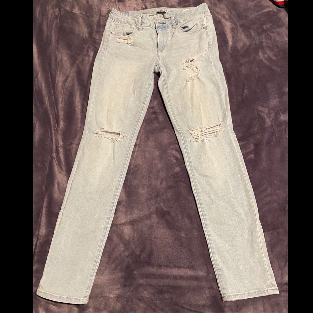 Light Denim American Eagle Jeans size 8
